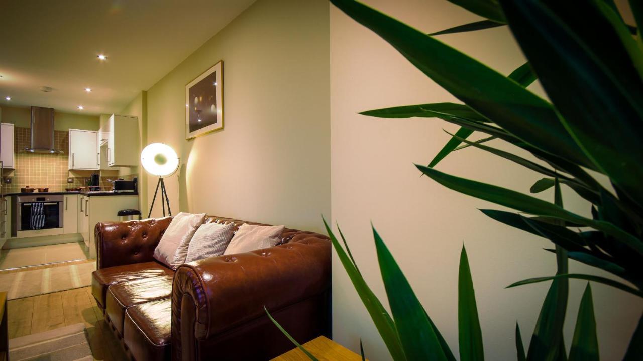 Superb City Center 1 Or 2 Bedroom Apts King Bed Southampton Exterior foto
